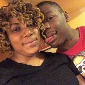 Meet your Posher, Lynette